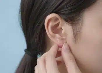 Get Out Water From Your Ear